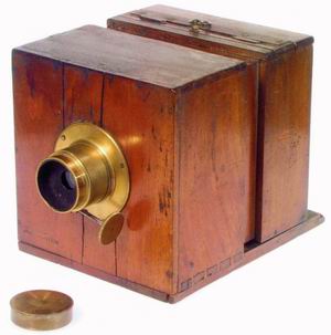 apparecchio Apparecchio per dagherrotipi realizzato da Enrico Federico Jest con ottica Lerebours, Paris, 1840 ca., (Lugano, Collezione Antonetto)